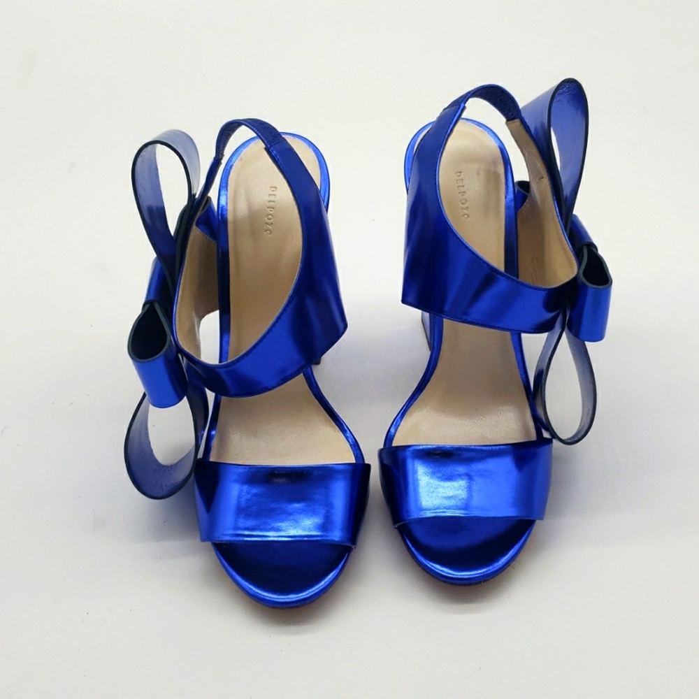 Delpoz size 40 color blue 100% Authentic